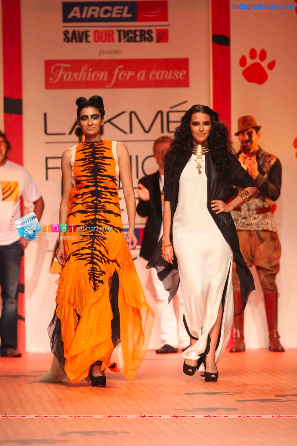 Neha Dhupia Actress hd photo