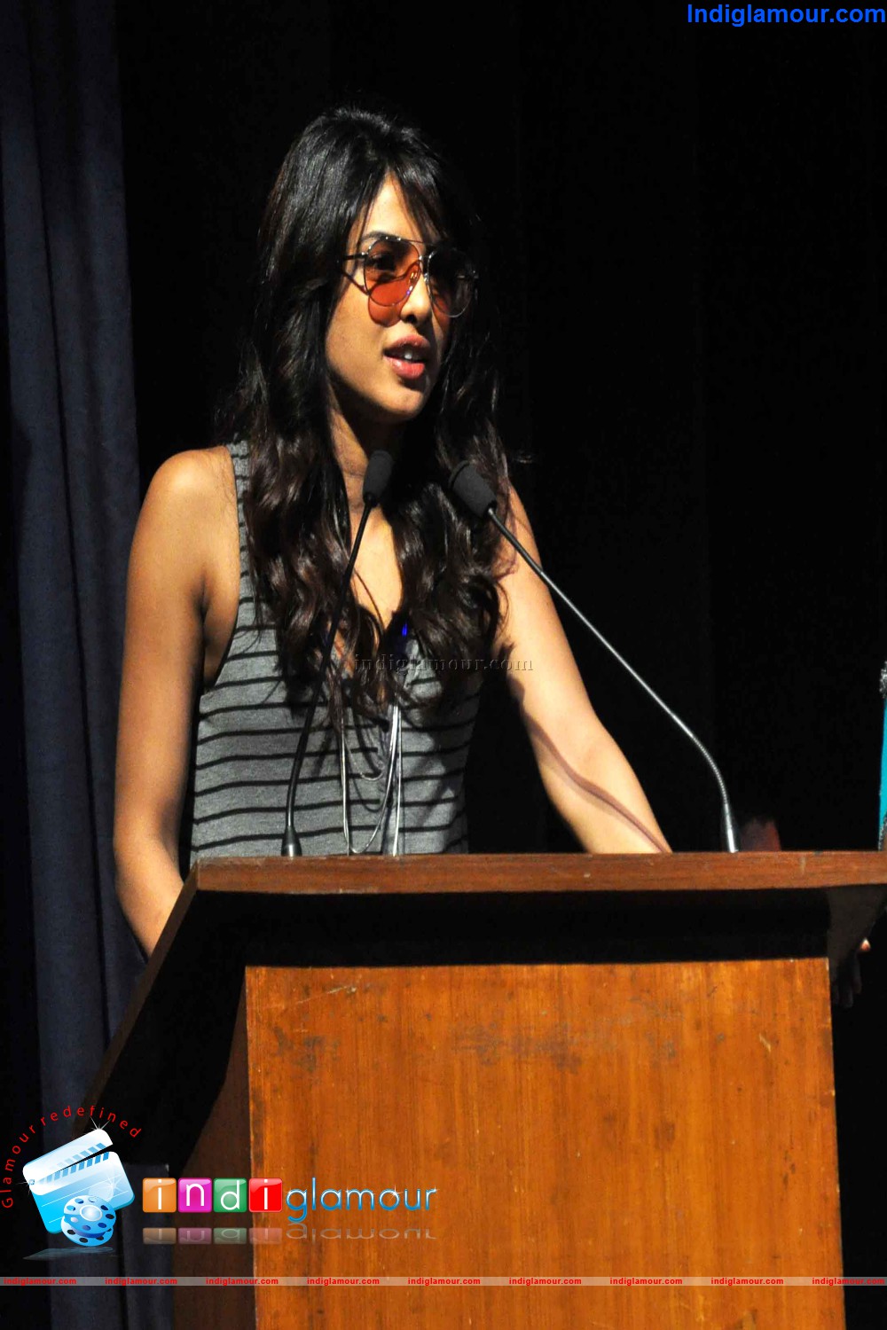 Priyanka Chopra Actress hd photo