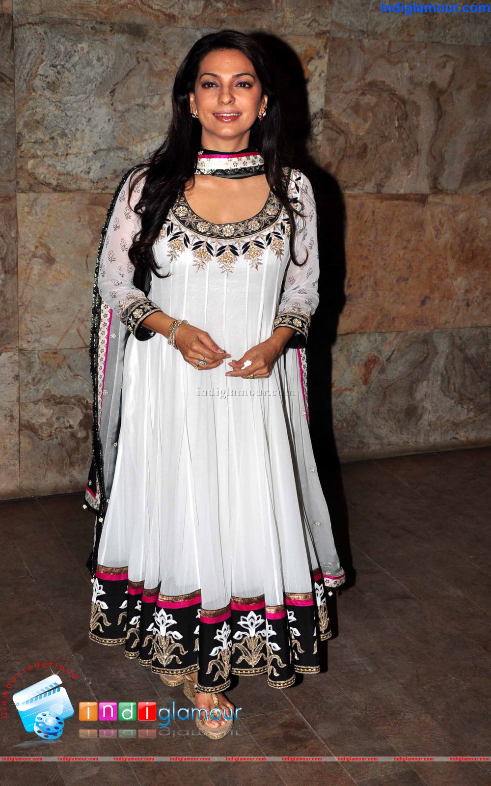 Juhi Chawla Actress hd photo