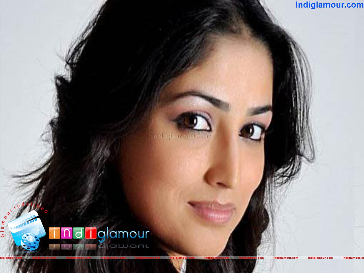 Yami Gauthm Actress hd photo