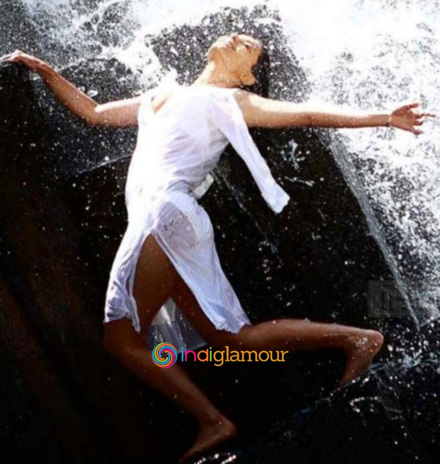 Minissha Lamba Actress hd photo