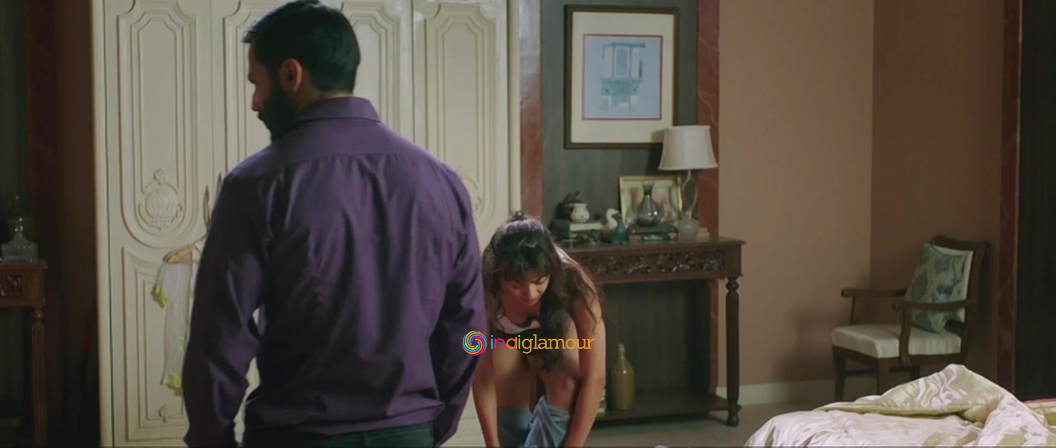 Radhika Apte Actress hd photo