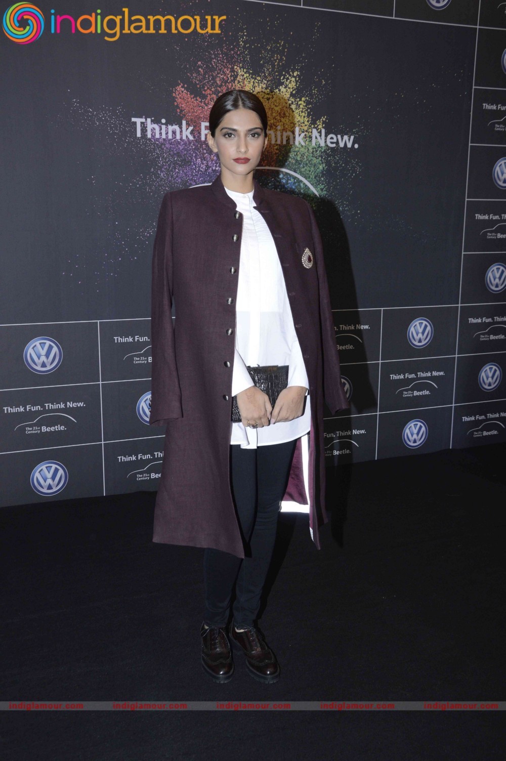 Sonam Kapoor Actress hd photo