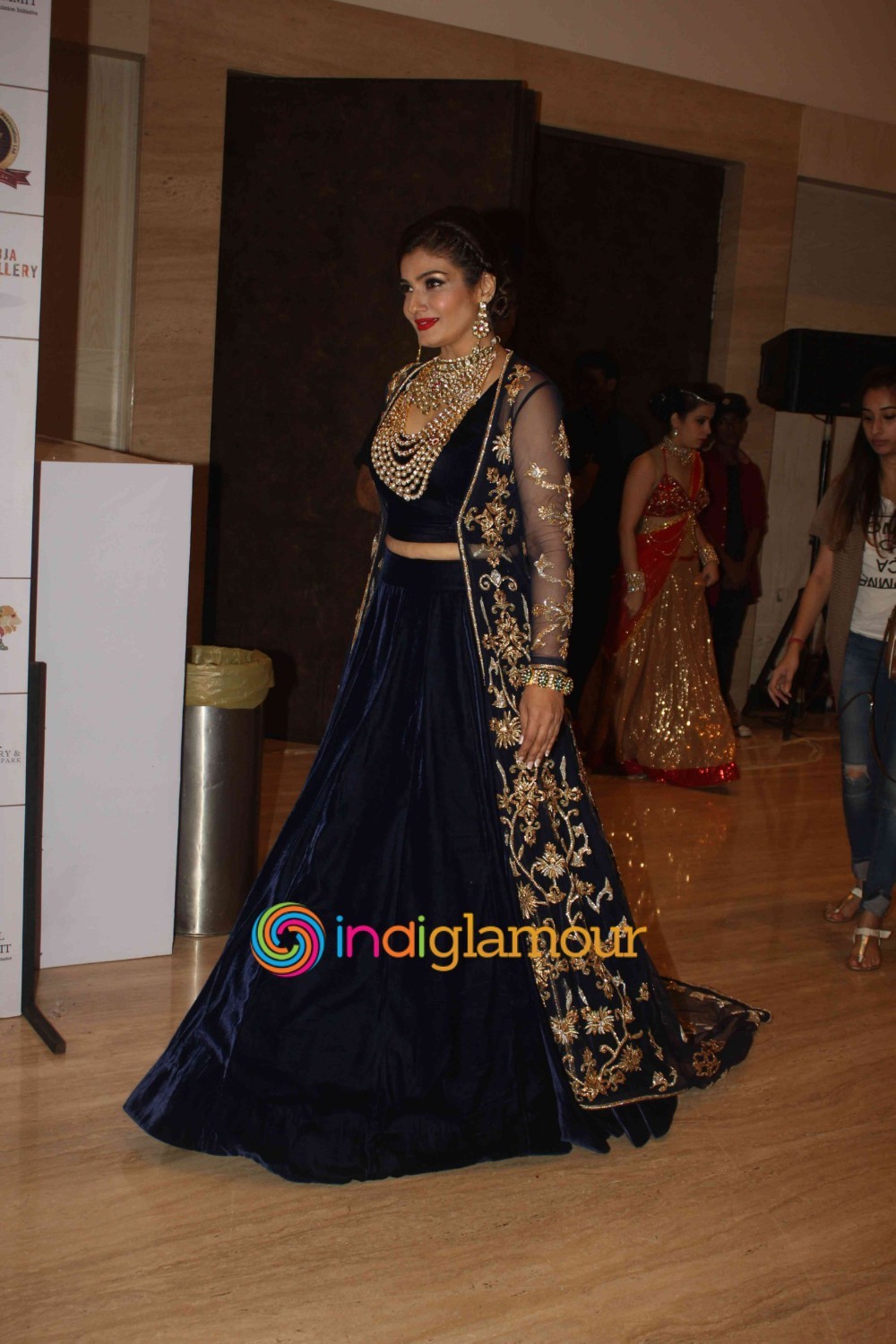 Raveena Tandon Actress hd photo
