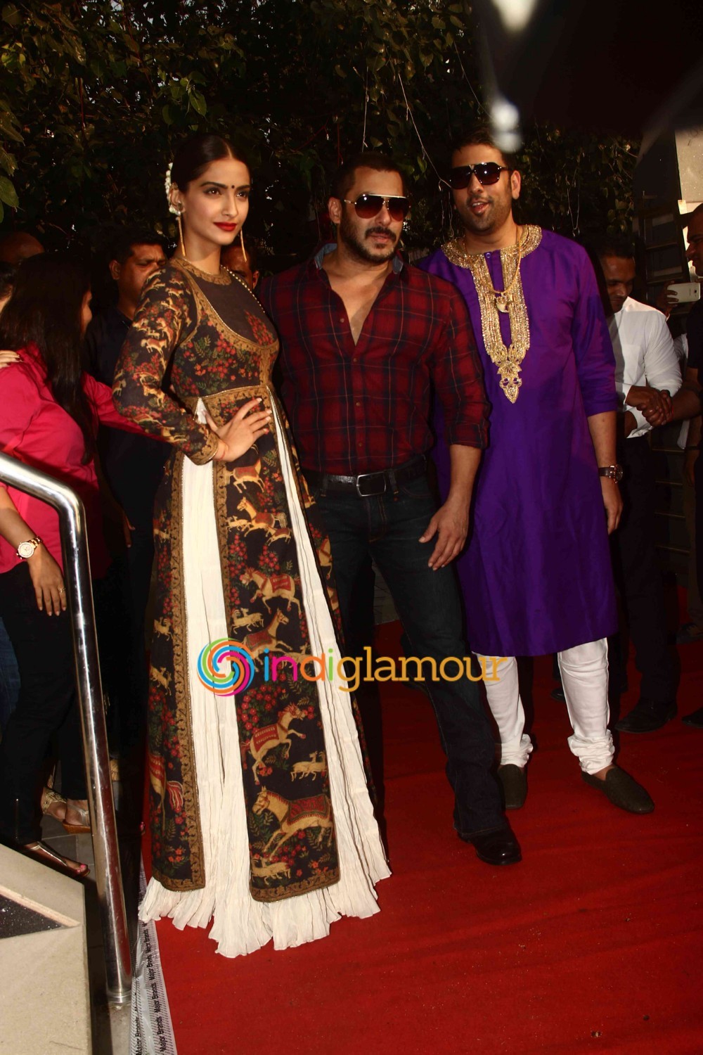 Sonam Kapoor Actress hd photo