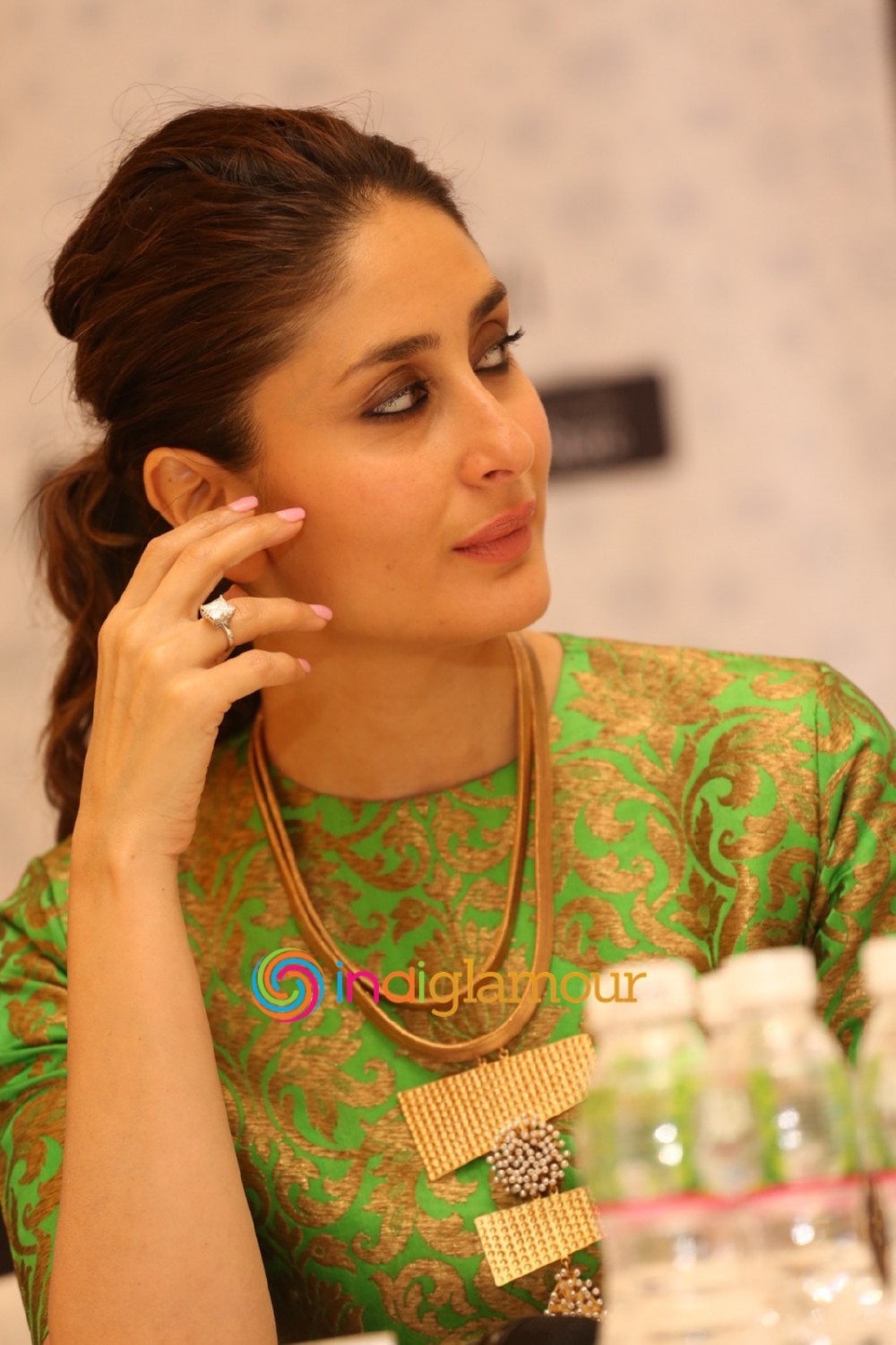 Kareena Kapoor Actress hd photo