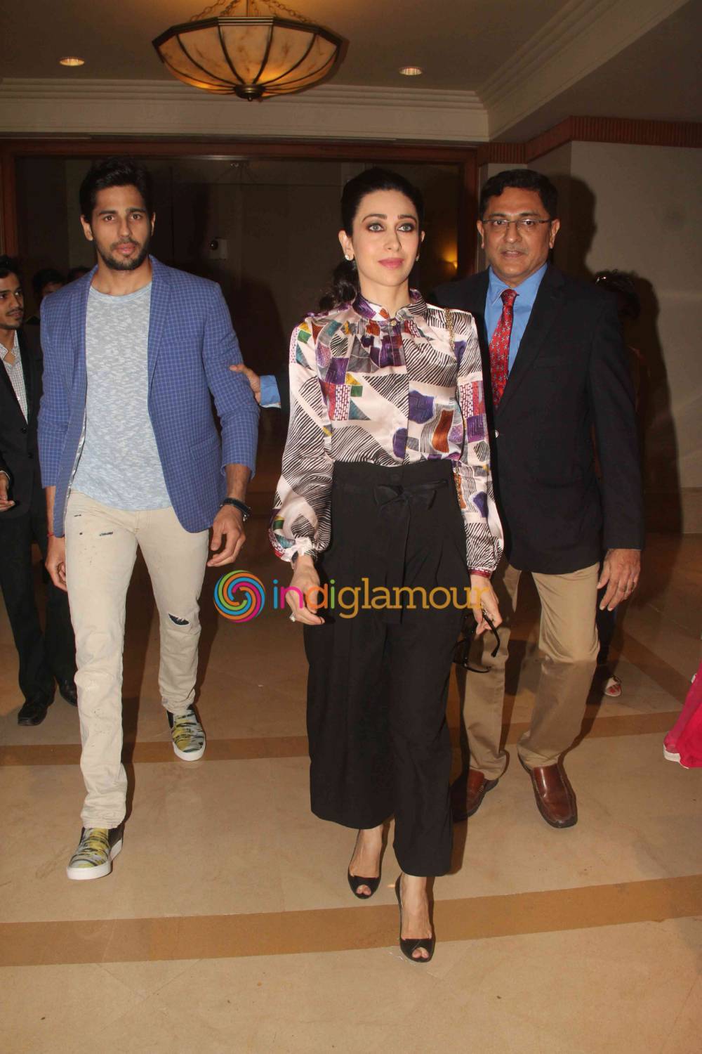 Karisma Kapoor Actress hd photo
