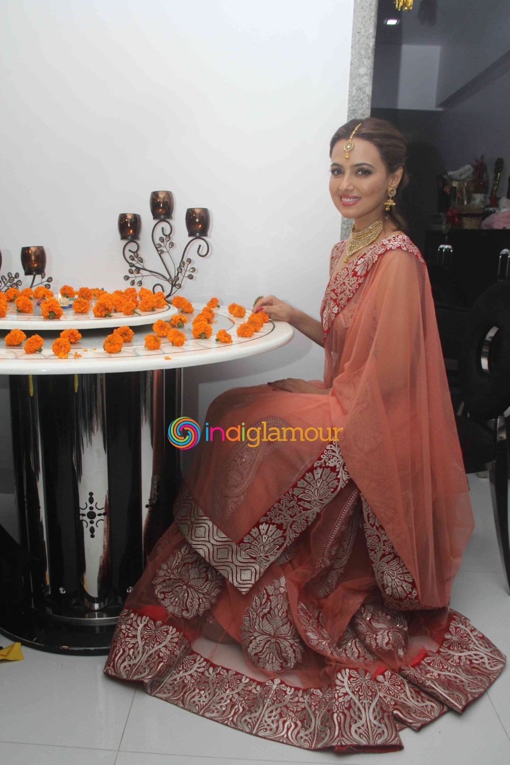 Sana Khan Actress hd photo