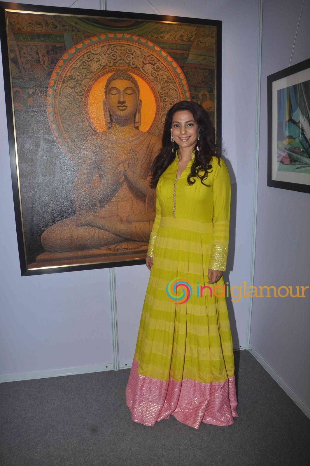Juhi Chawla Actress hd photo