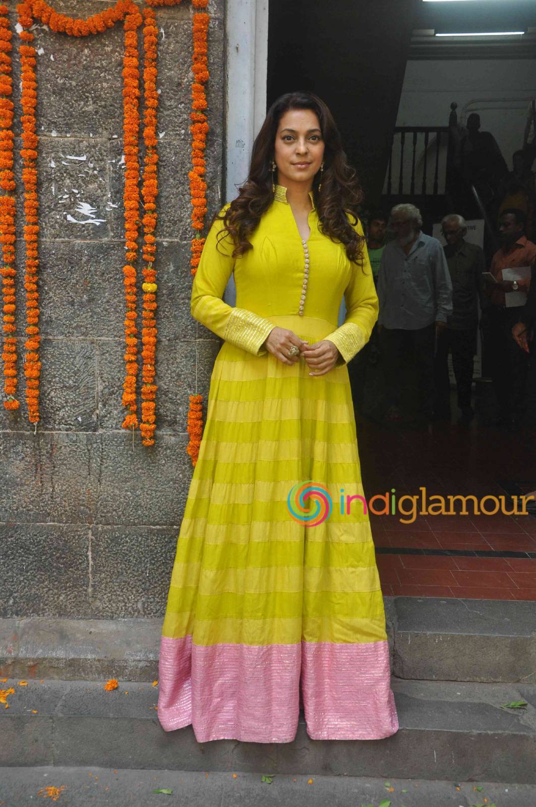 Juhi Chawla Actress hd photo