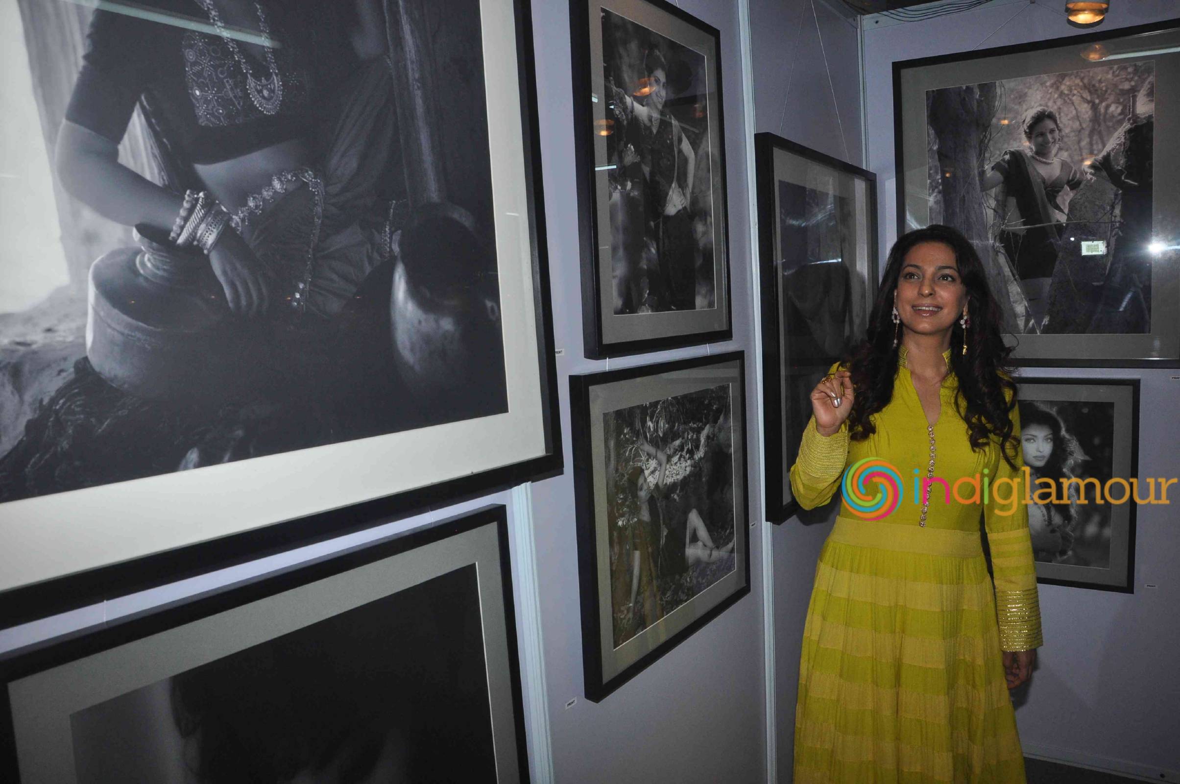 Juhi Chawla Actress hd photo