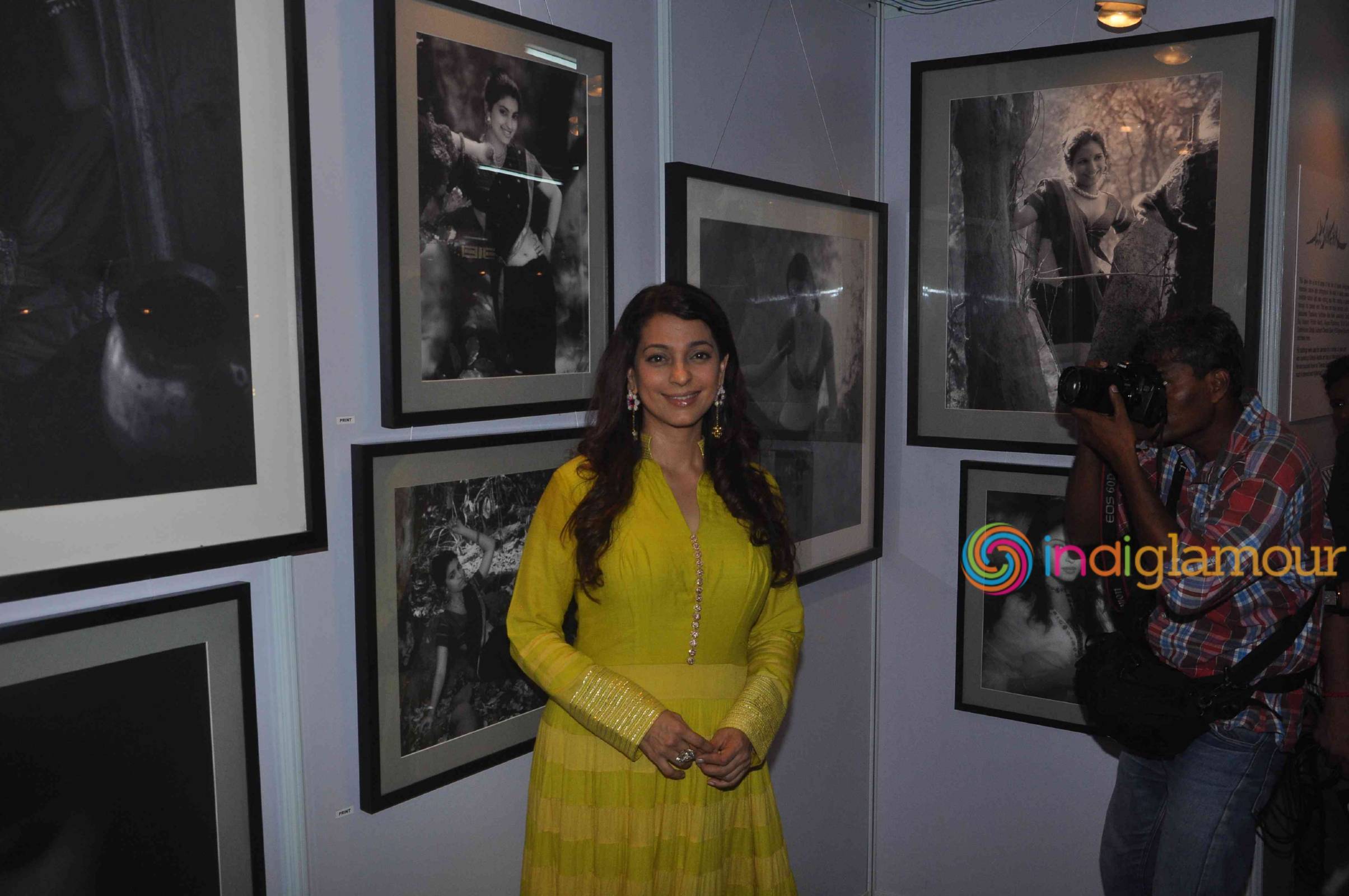 Juhi Chawla Actress hd photo