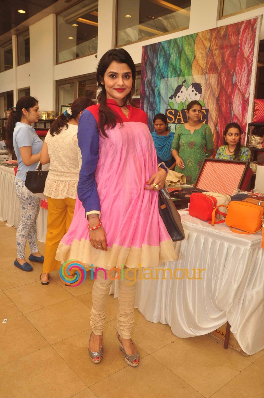 Madhoo Actress hd photo