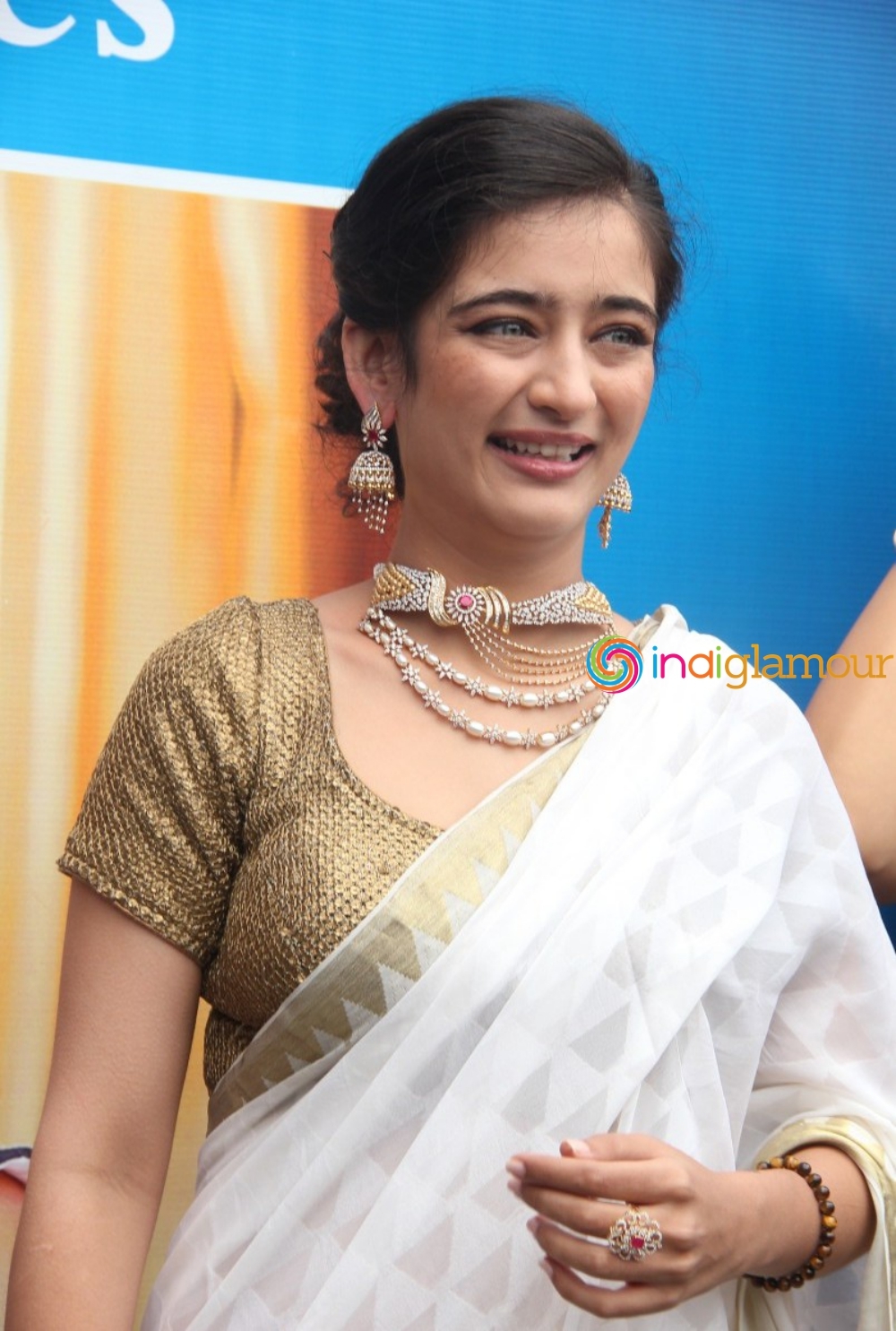 Akshara Haasan Actress hd photo