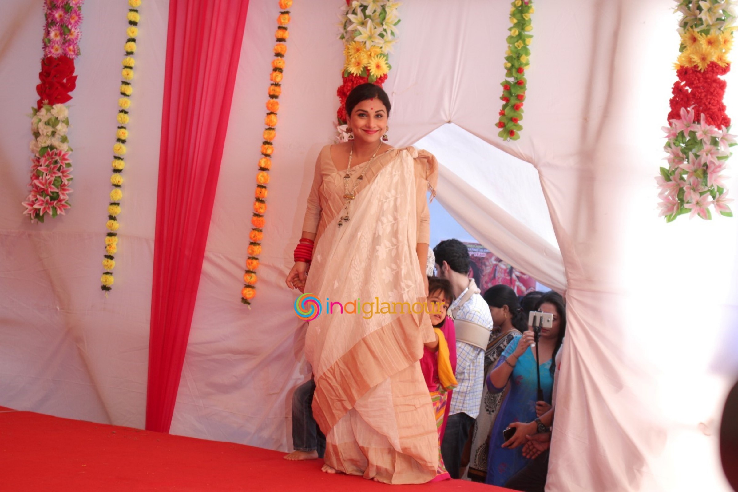 Vidya Balan Actress hd photo