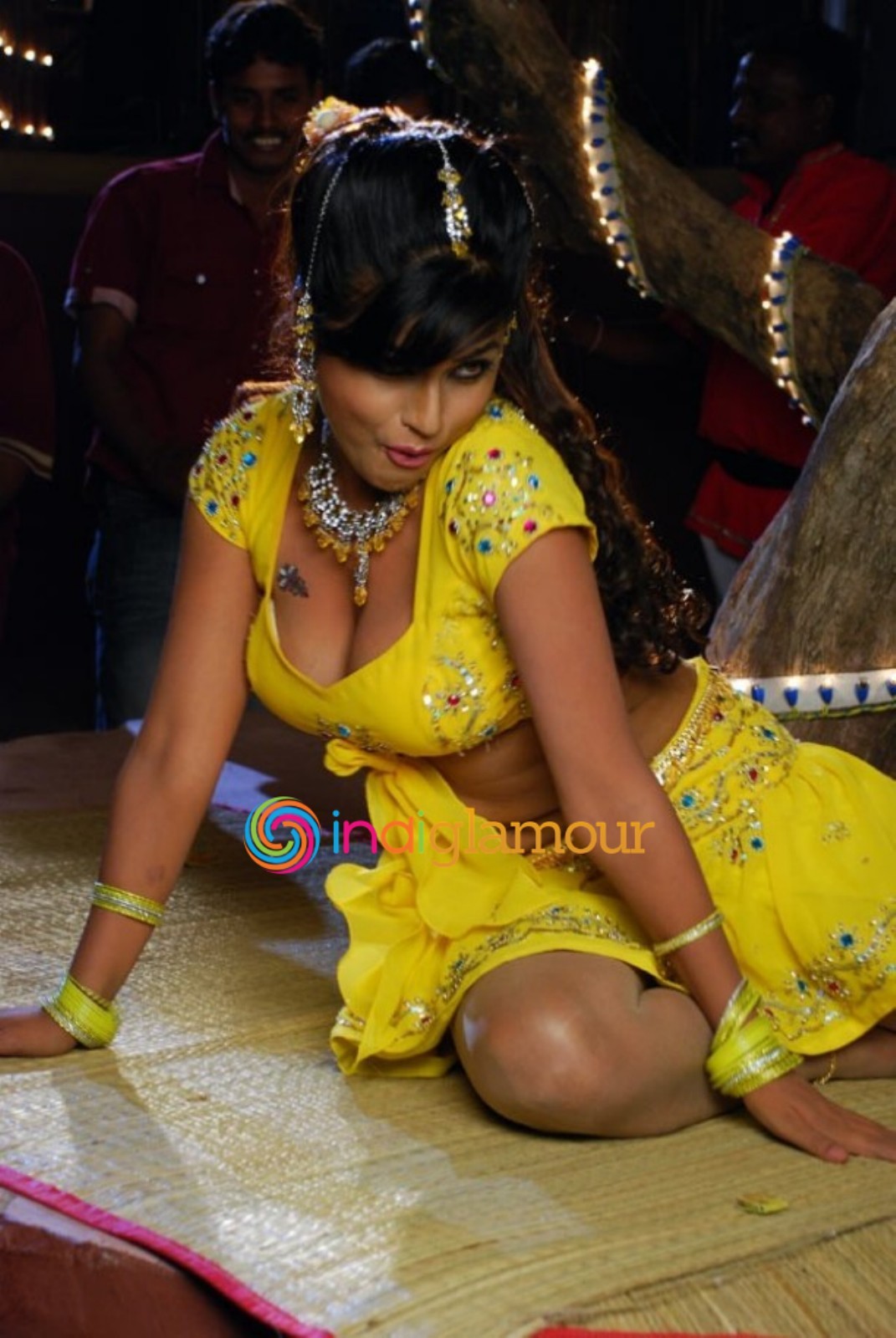 Aarti Puri Actress hd photo