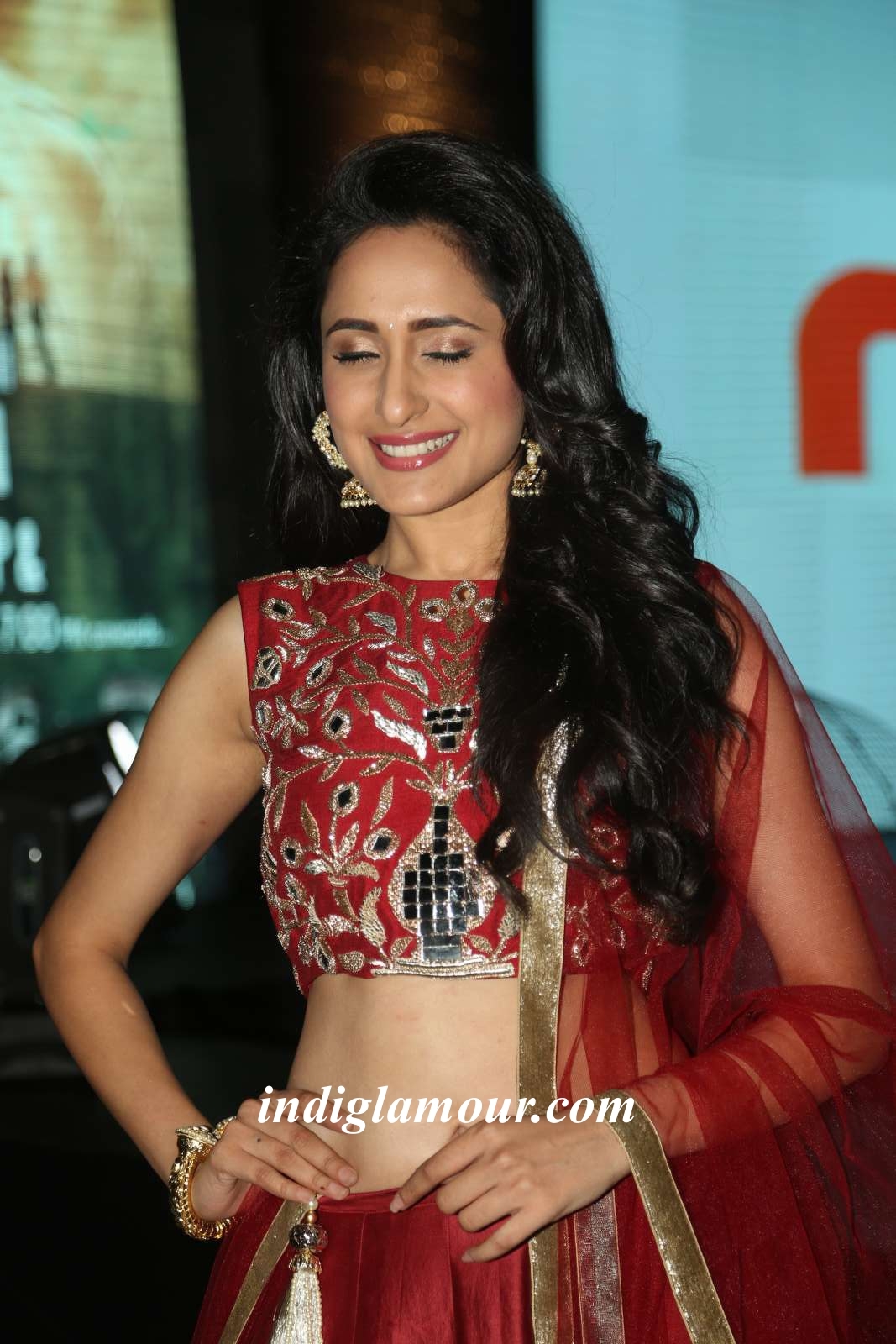 Pragya Jaiswal Actress hd photo