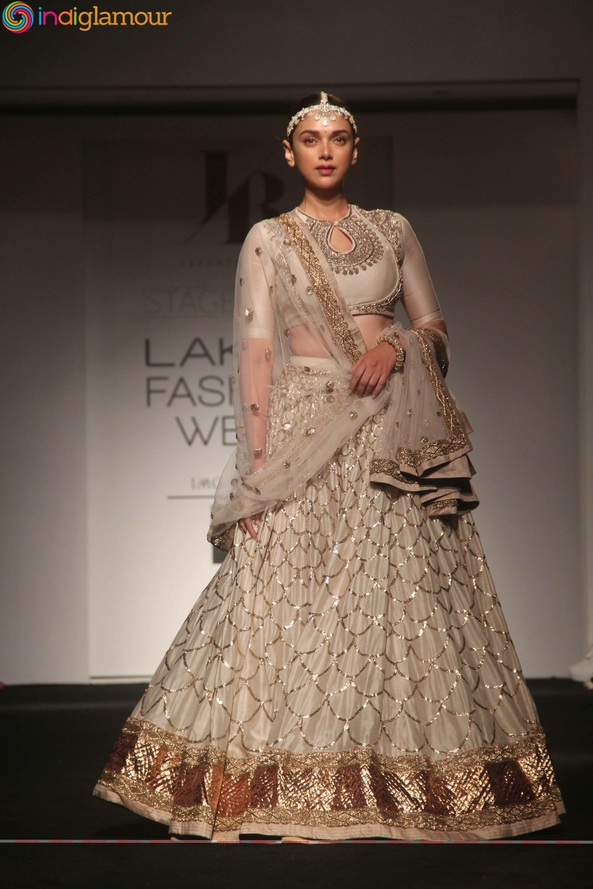 Aditi Rao Hydari Actress hd photo