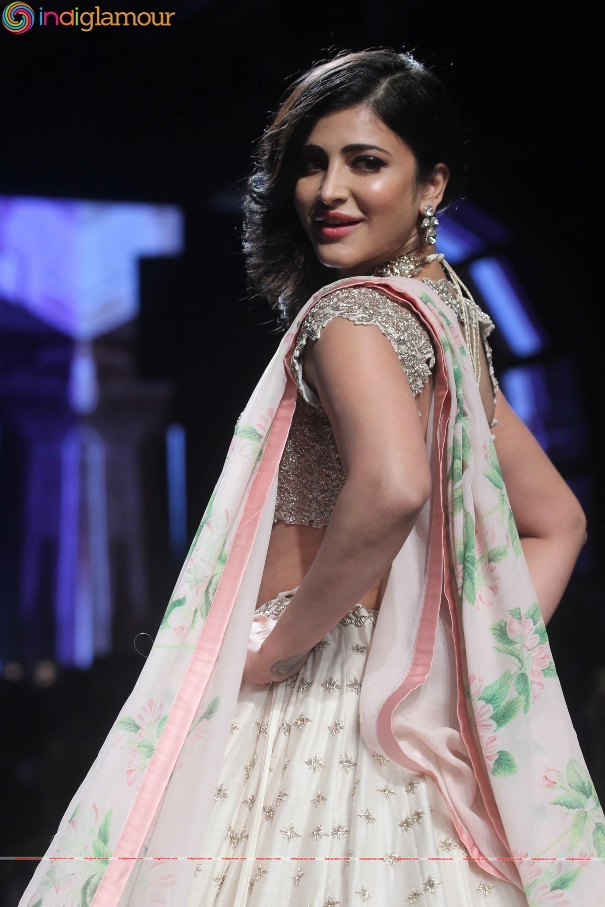 Shruti Haasan Actress hd photo