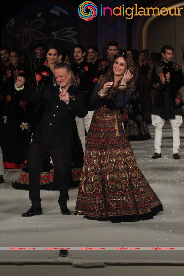 Kareena Kapoor Khan Actress hd photo