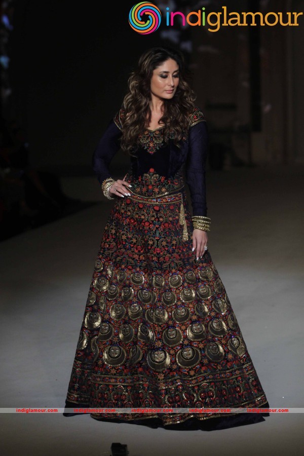 Kareena Kapoor Khan Actress hd photo