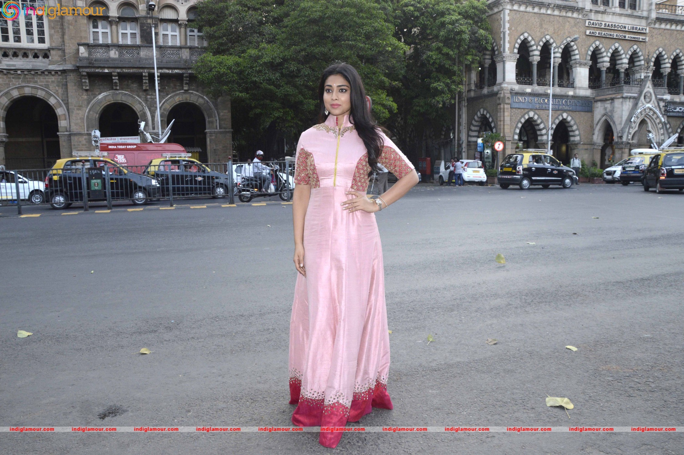 Shriya Saran Actress hd photo