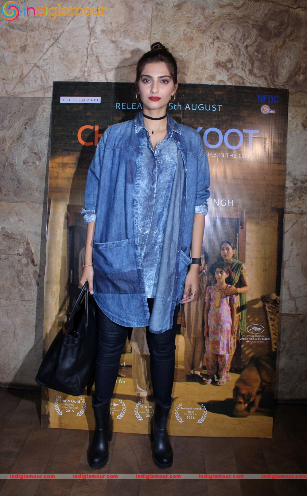 Sonam Kapoor Actress hd photo