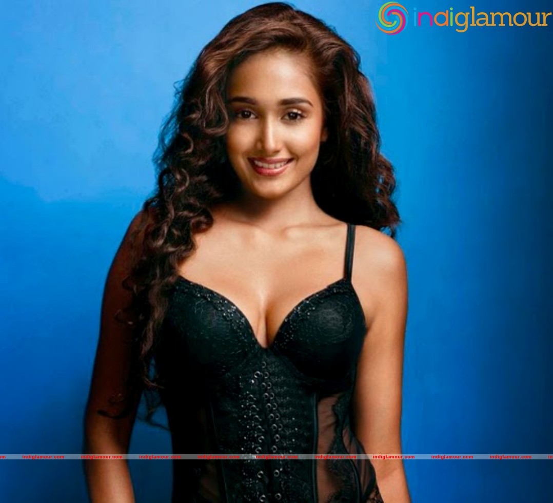 Jiah Khan Photos Gallery Actress hd photo