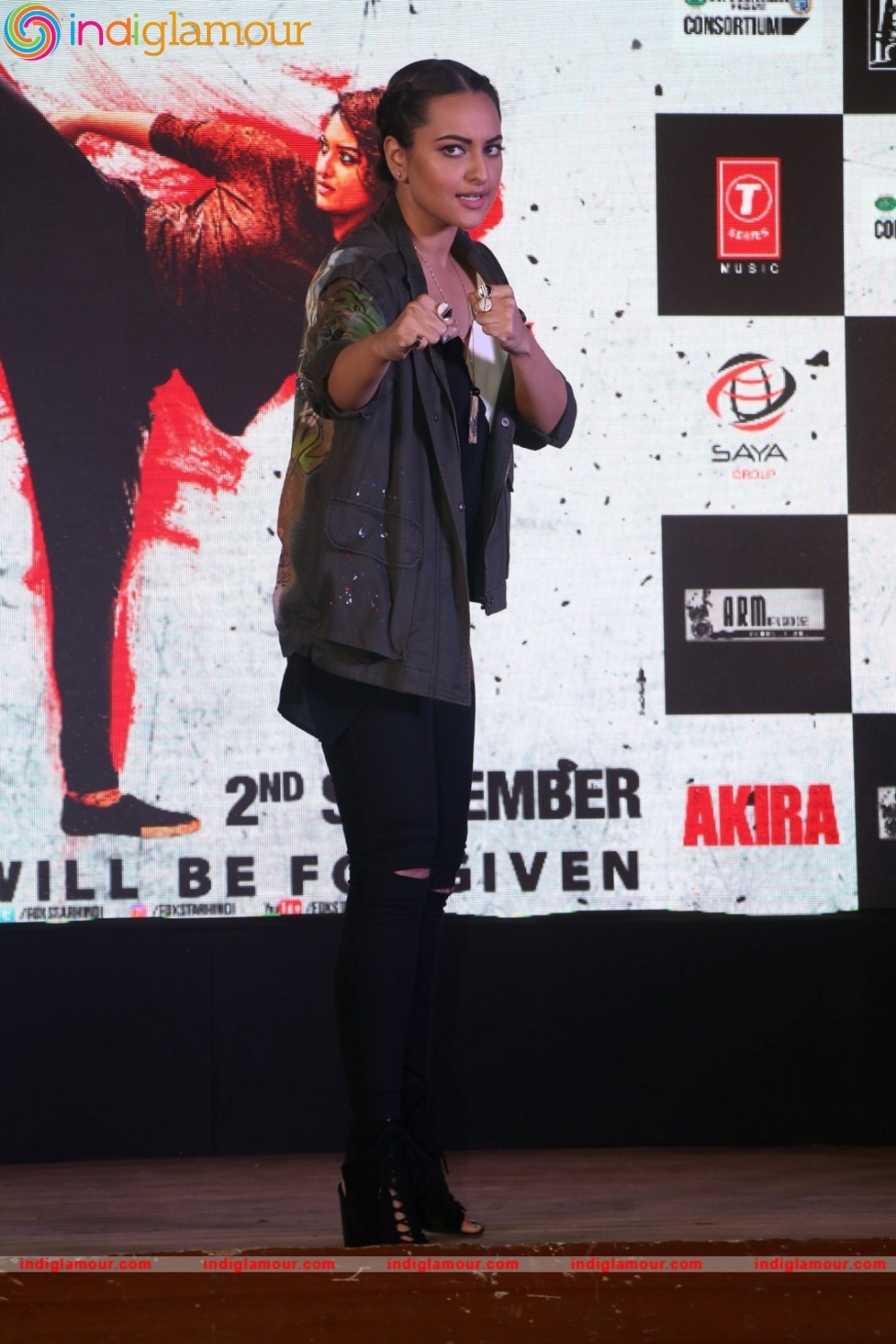 Sonakshi Sinha Actress hd photo