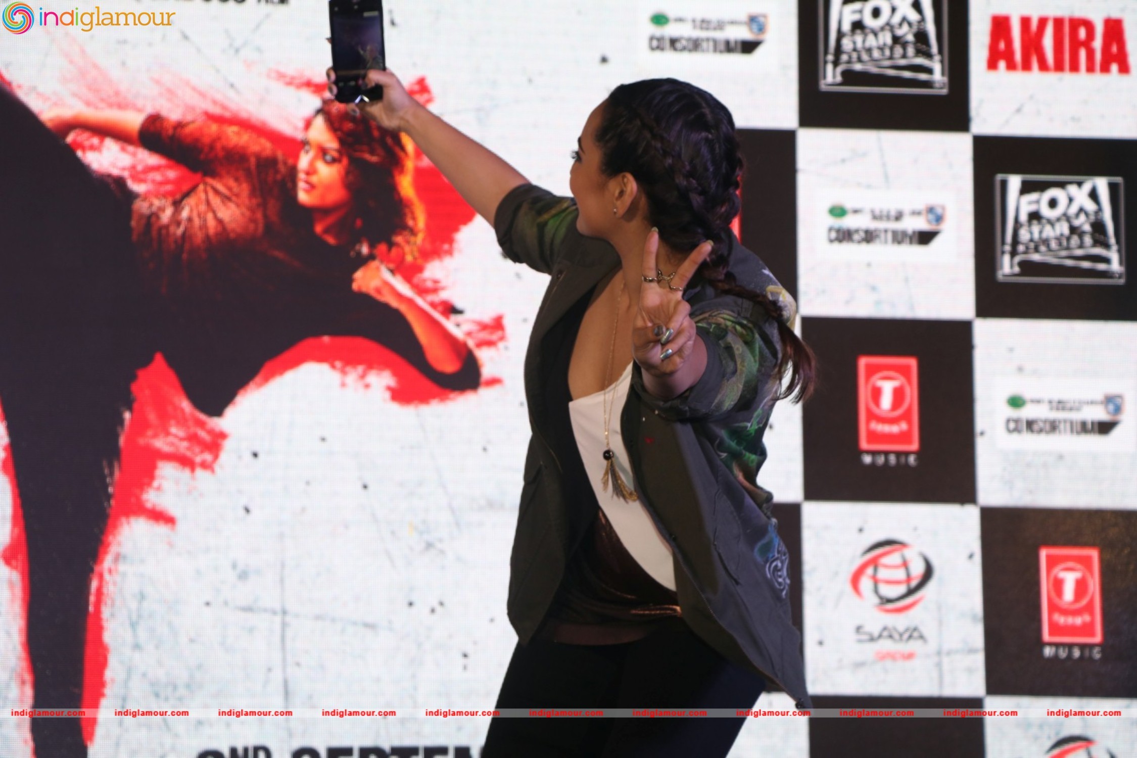 Sonakshi Sinha Actress hd photo