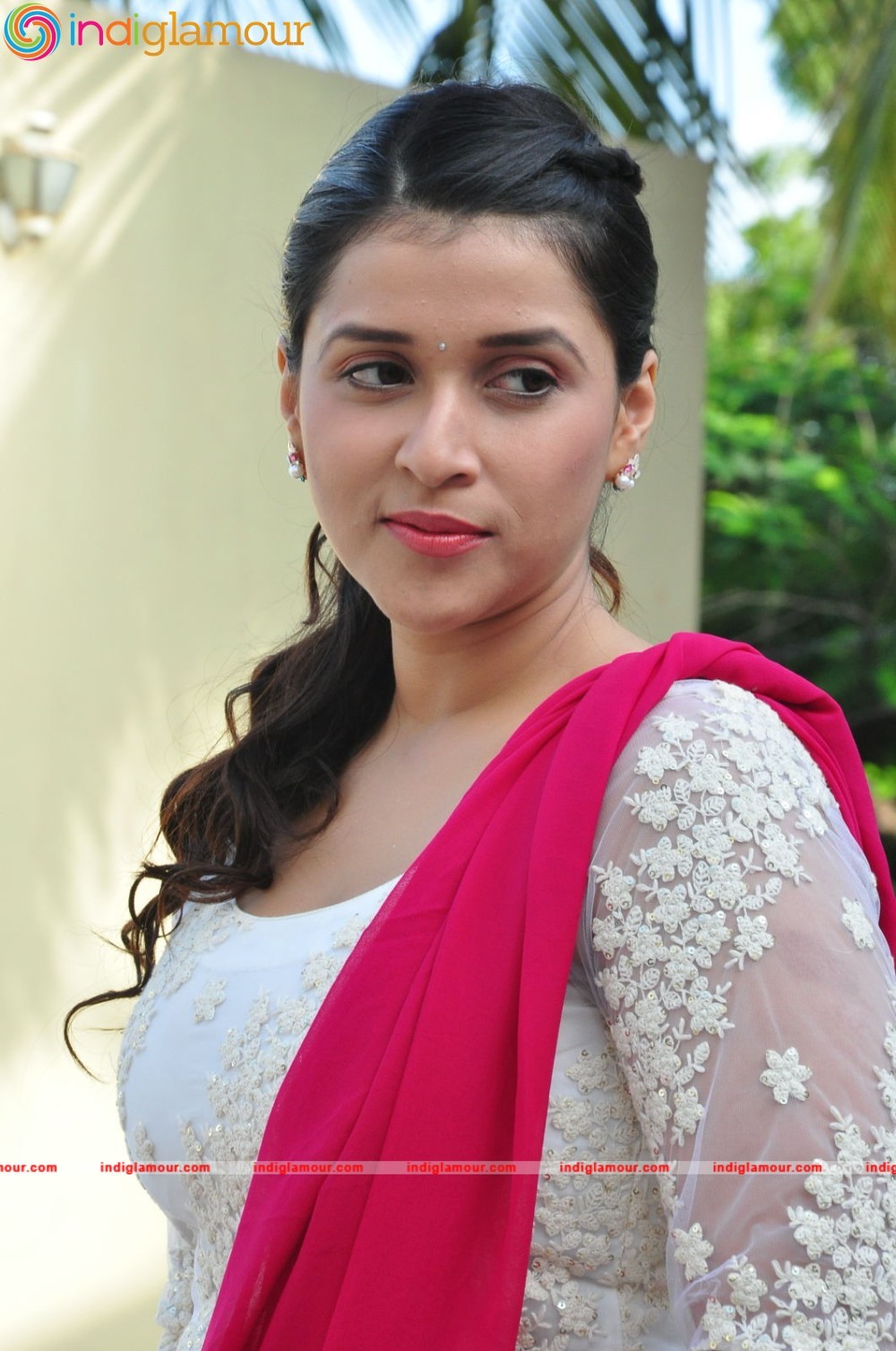 Mannara Chopra Actress hd photo