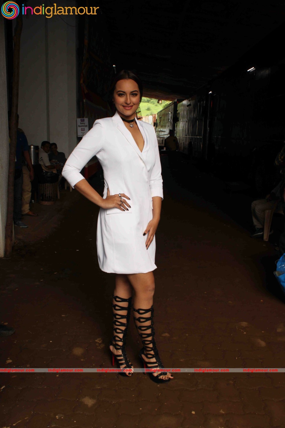 Sonakshi Sinha Actress hd photo