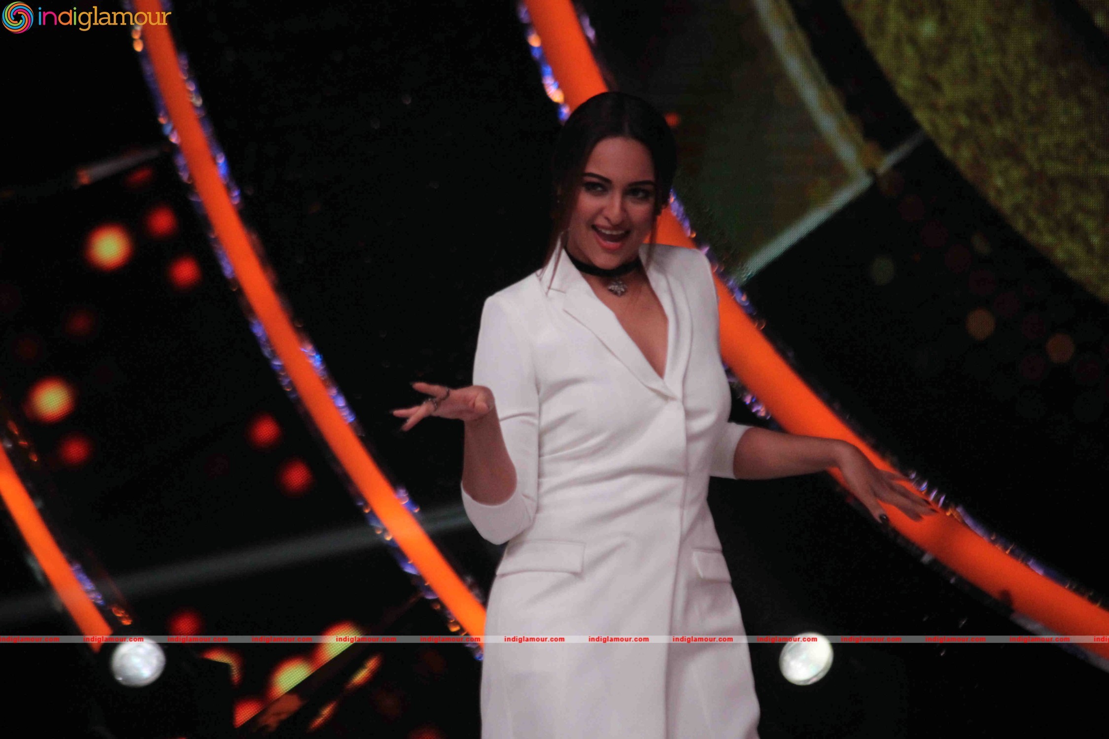 Sonakshi Sinha Actress hd photo