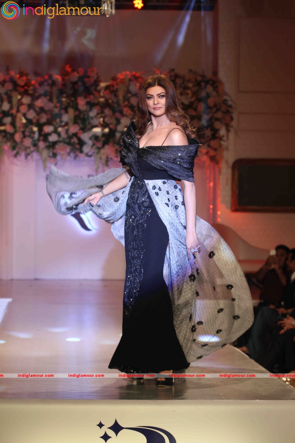 Sushmita Sen Actress hd photo