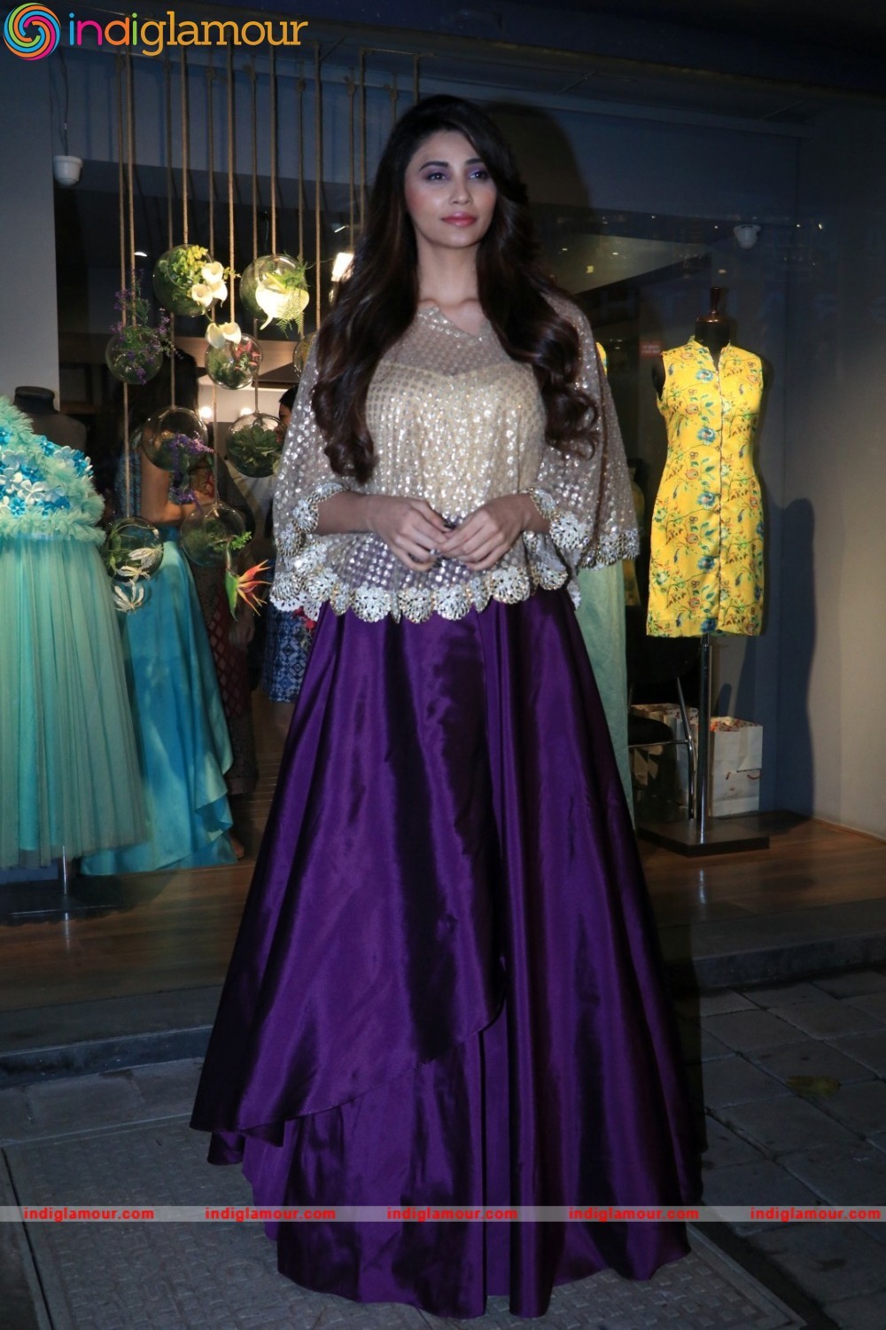 Daisy Shah Actress hd photo