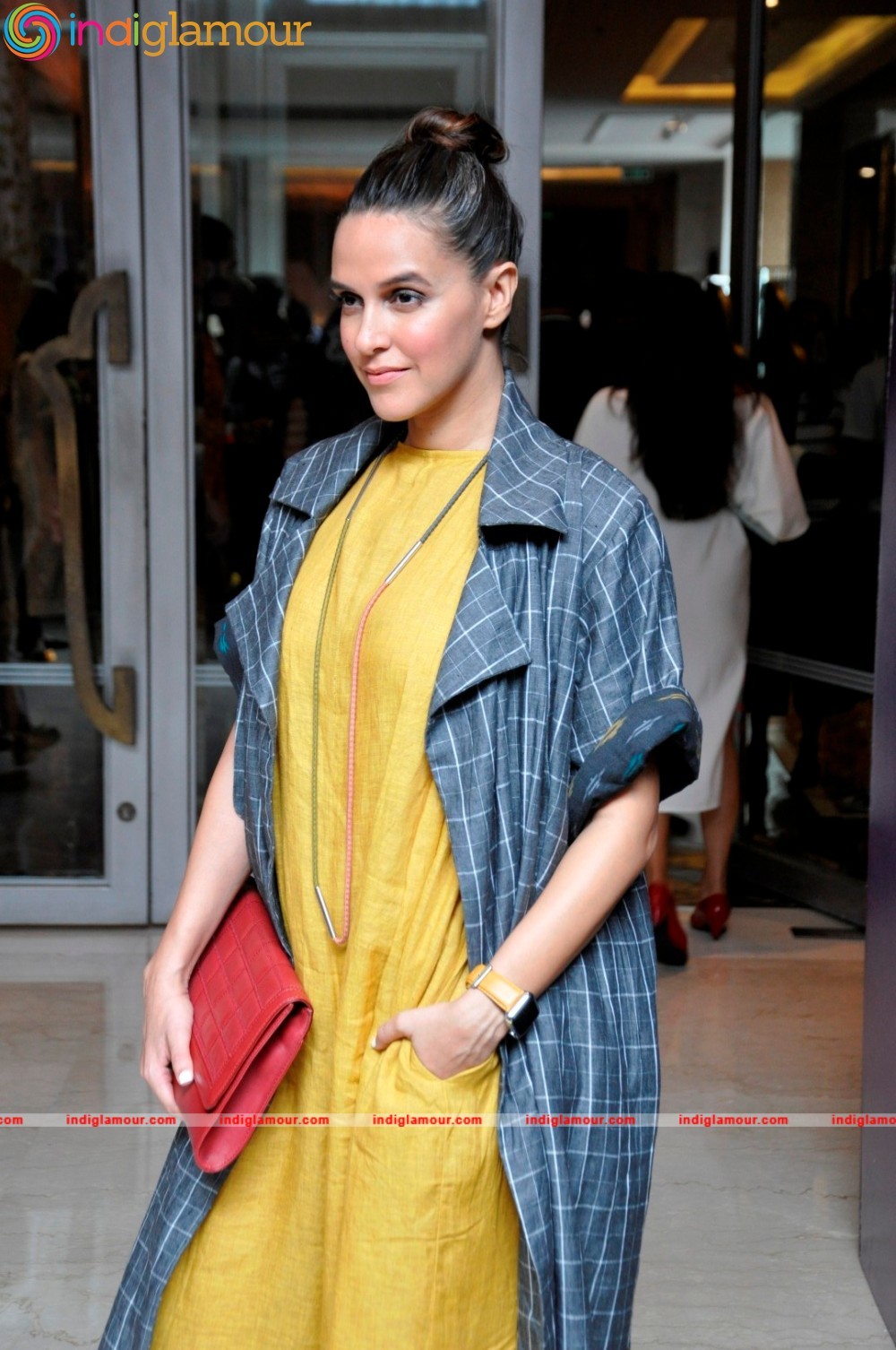 Neha Dhupia Actress hd photo