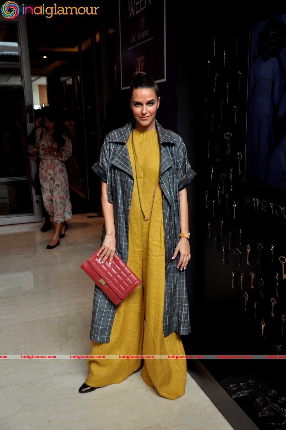 Neha Dhupia Actress hd photo