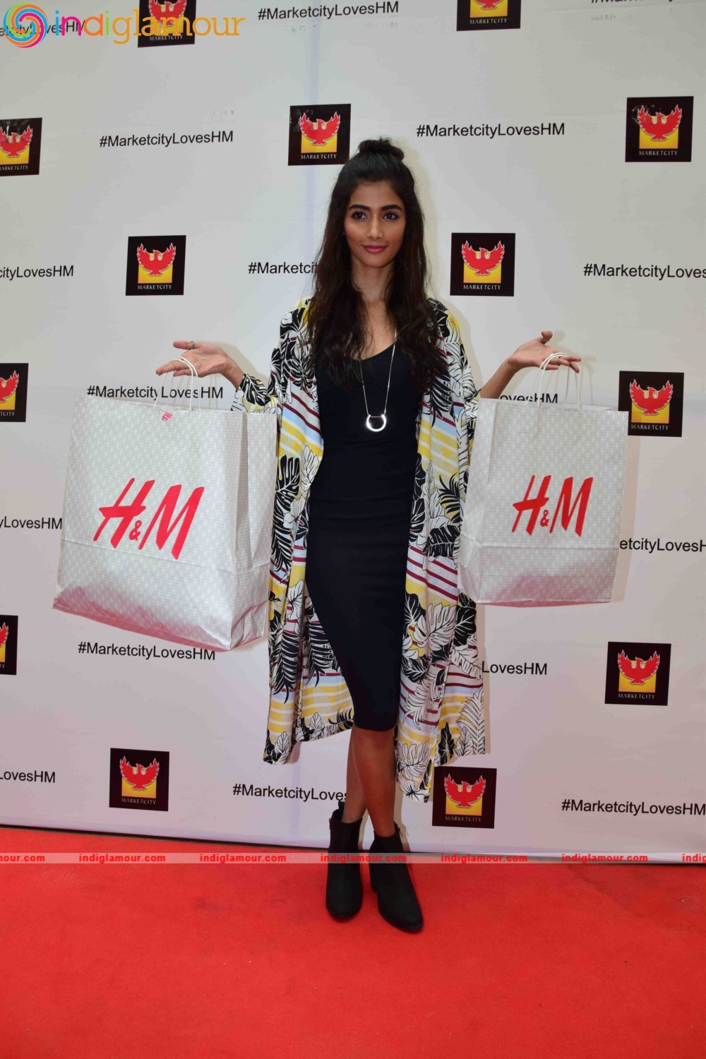 Pooja Hedge Actress hd photo
