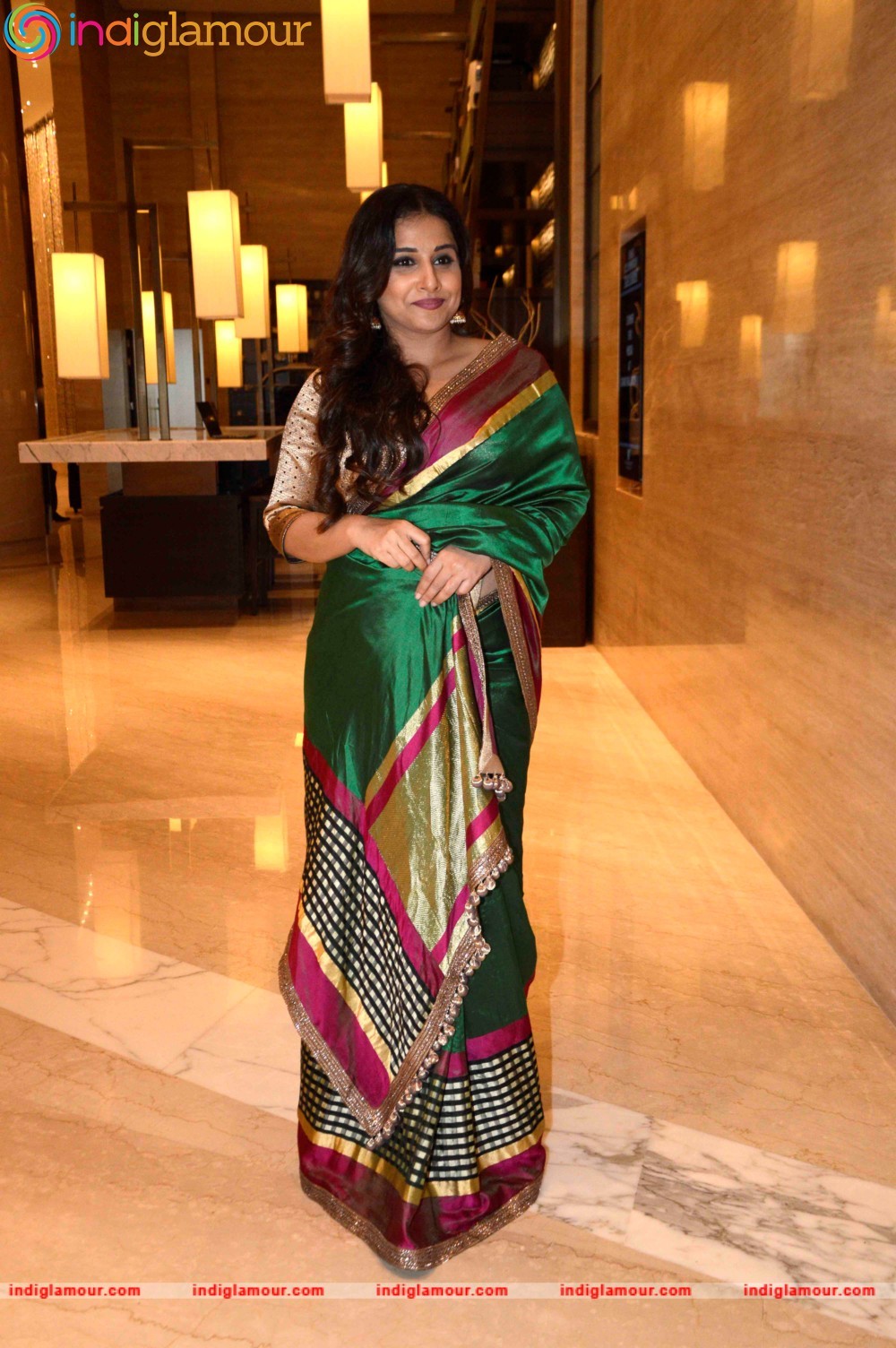 Vidya Balan Actress hd photo