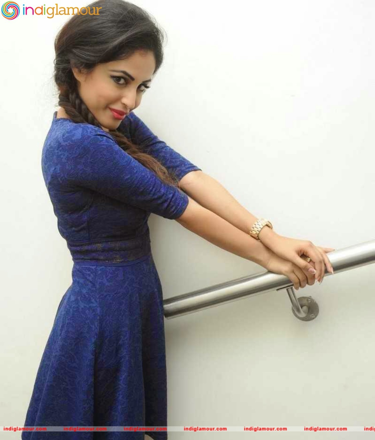 Priya Banerjee Actress hd photo