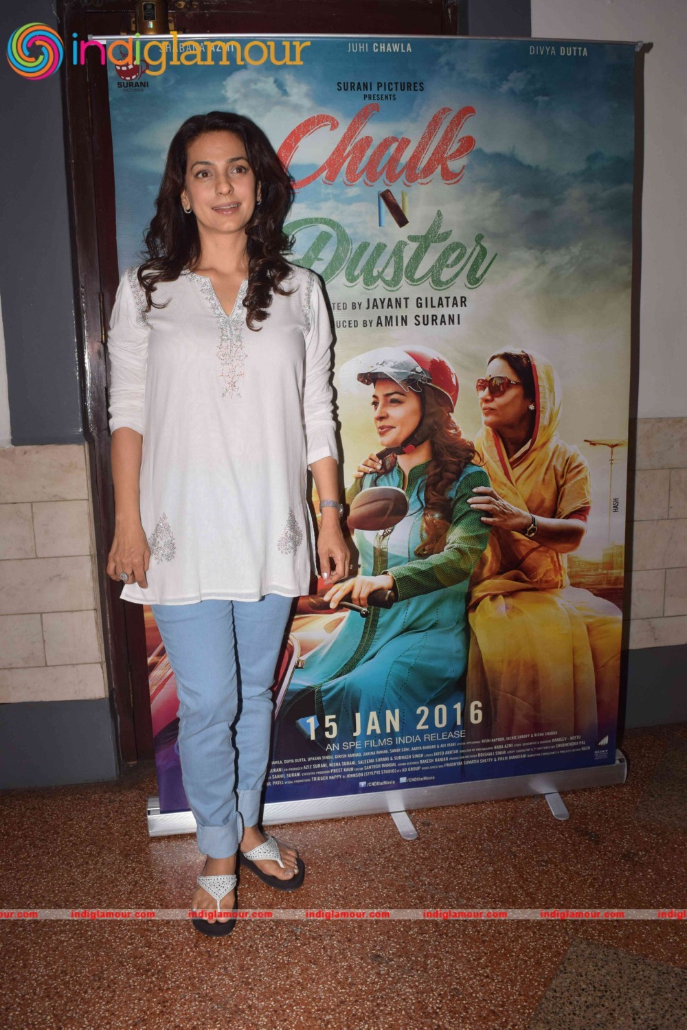 Juhi Chawla Actress hd photo
