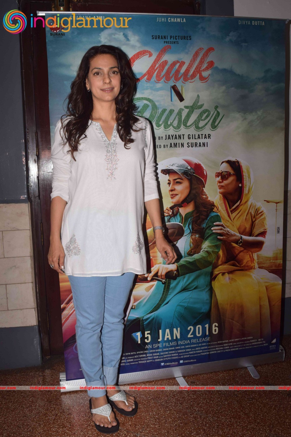 Juhi Chawla Actress hd photo