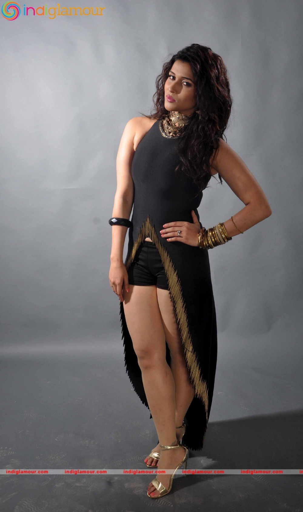 Mannara Chopra Actress hd photo