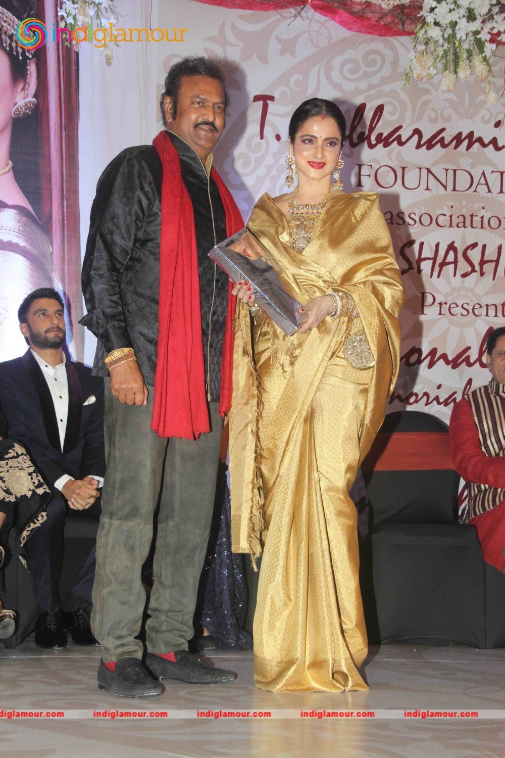 Rekha Actress hd photo