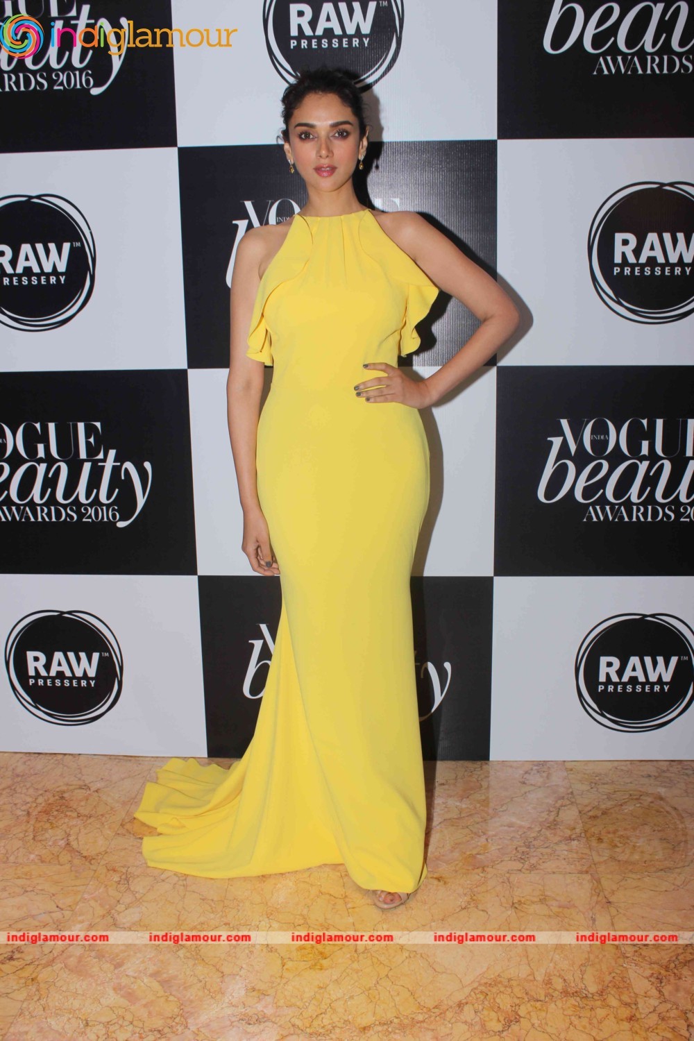 Aditi Rao Hydari Actress hd photo