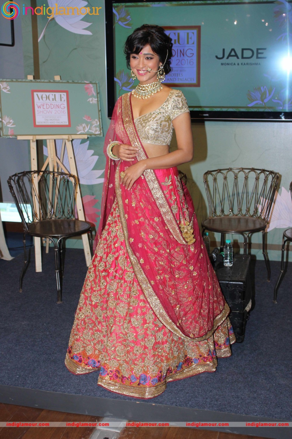 Sayani Gupta Actress hd photo