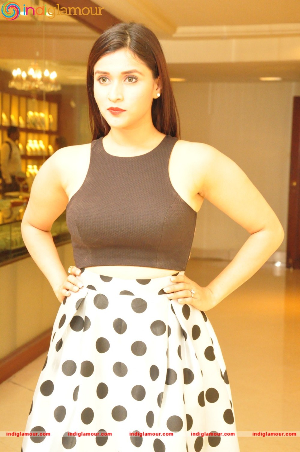 Mannara Chopra Actress hd photo