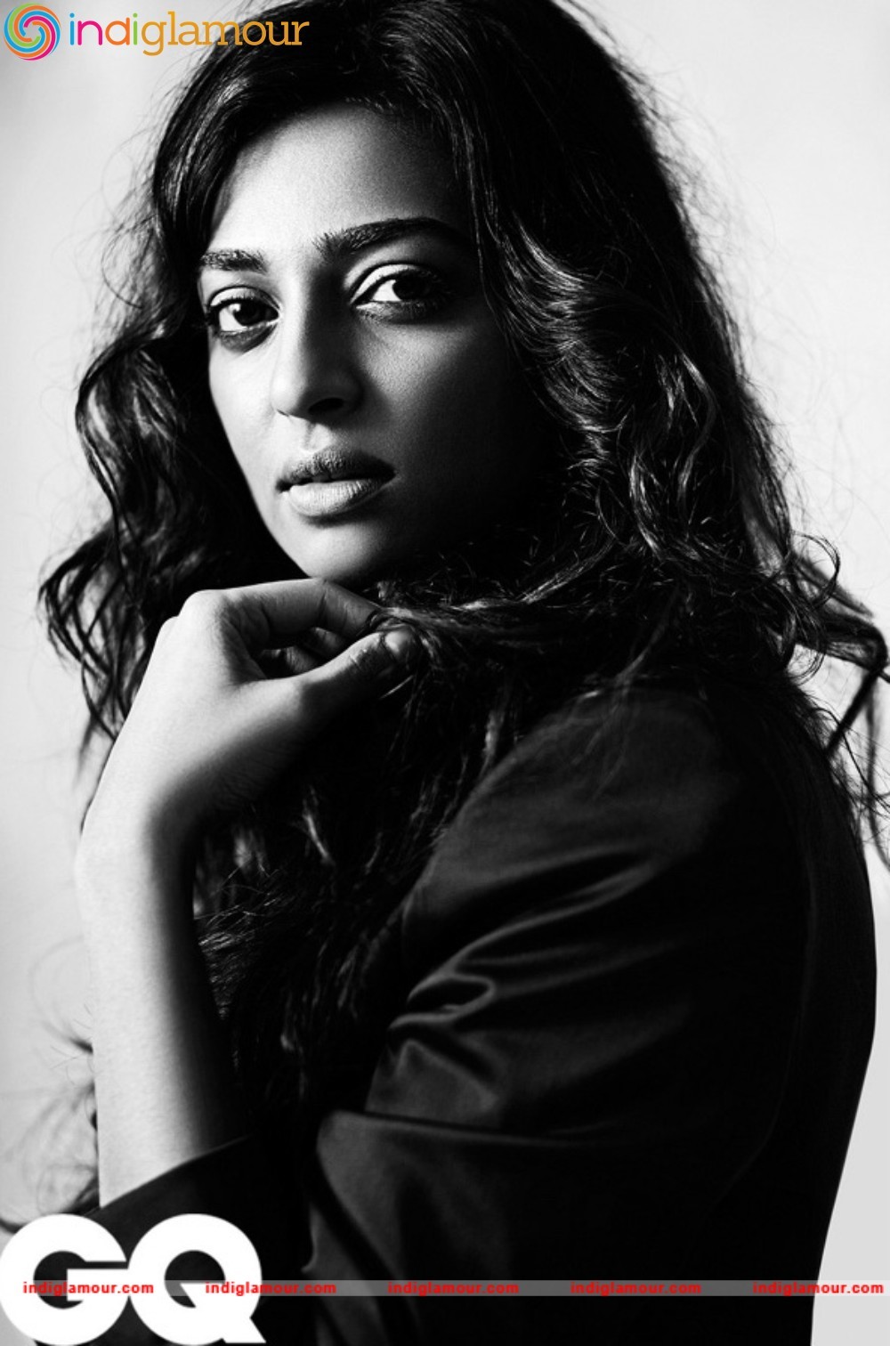 Radhika Apte Actress hd photo