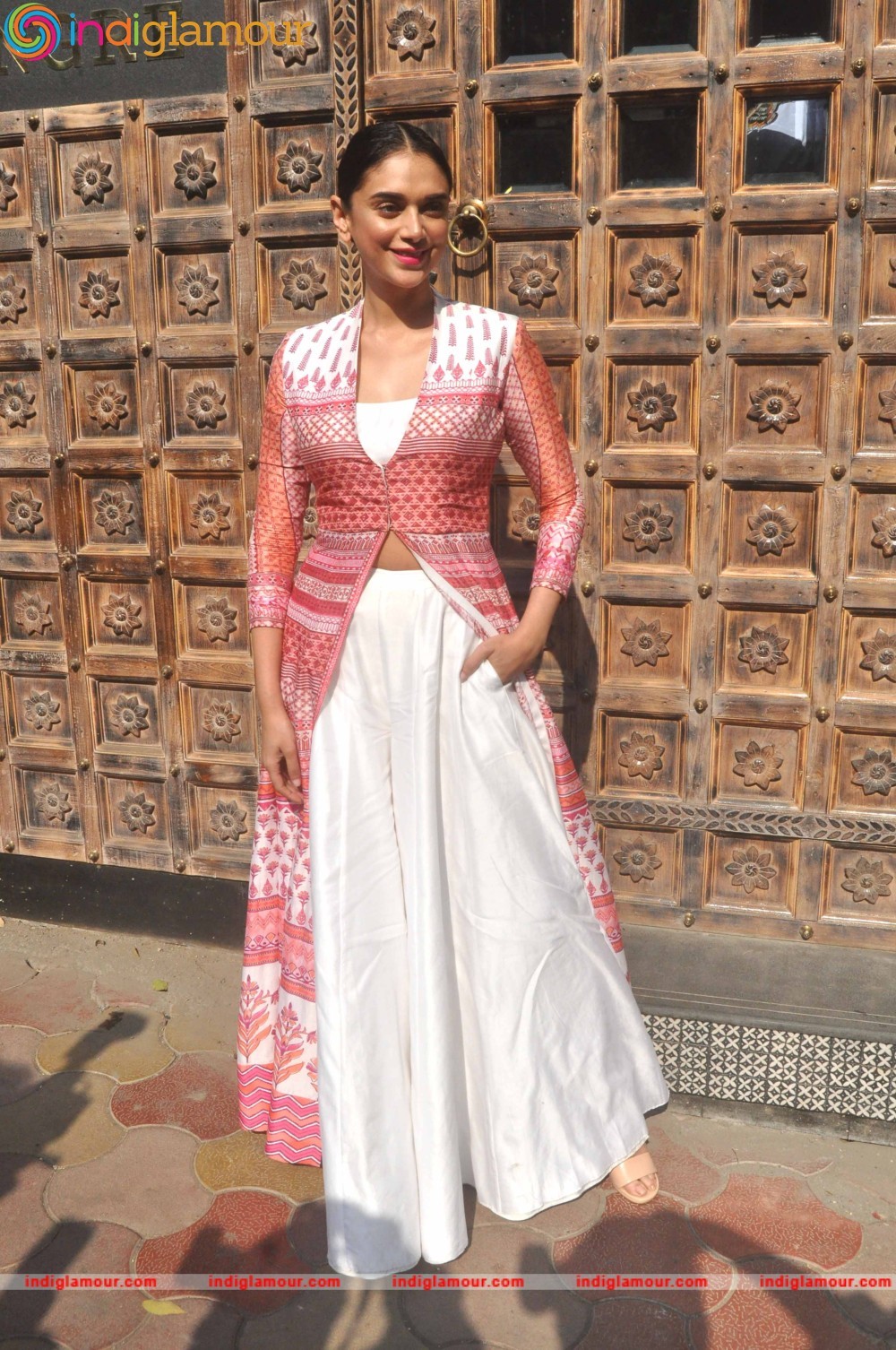 Aditi Rao Hydari Actress hd photo