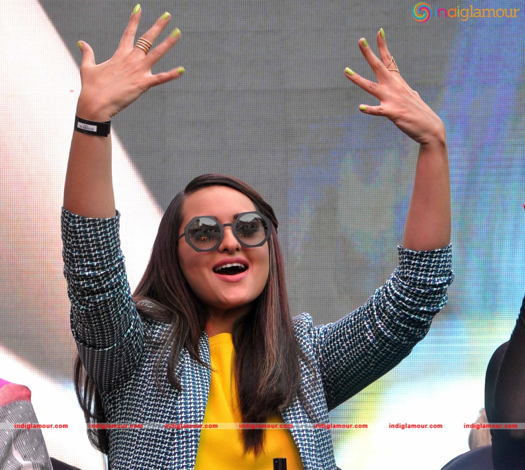 Sonakshi Sinha Actress hd photo